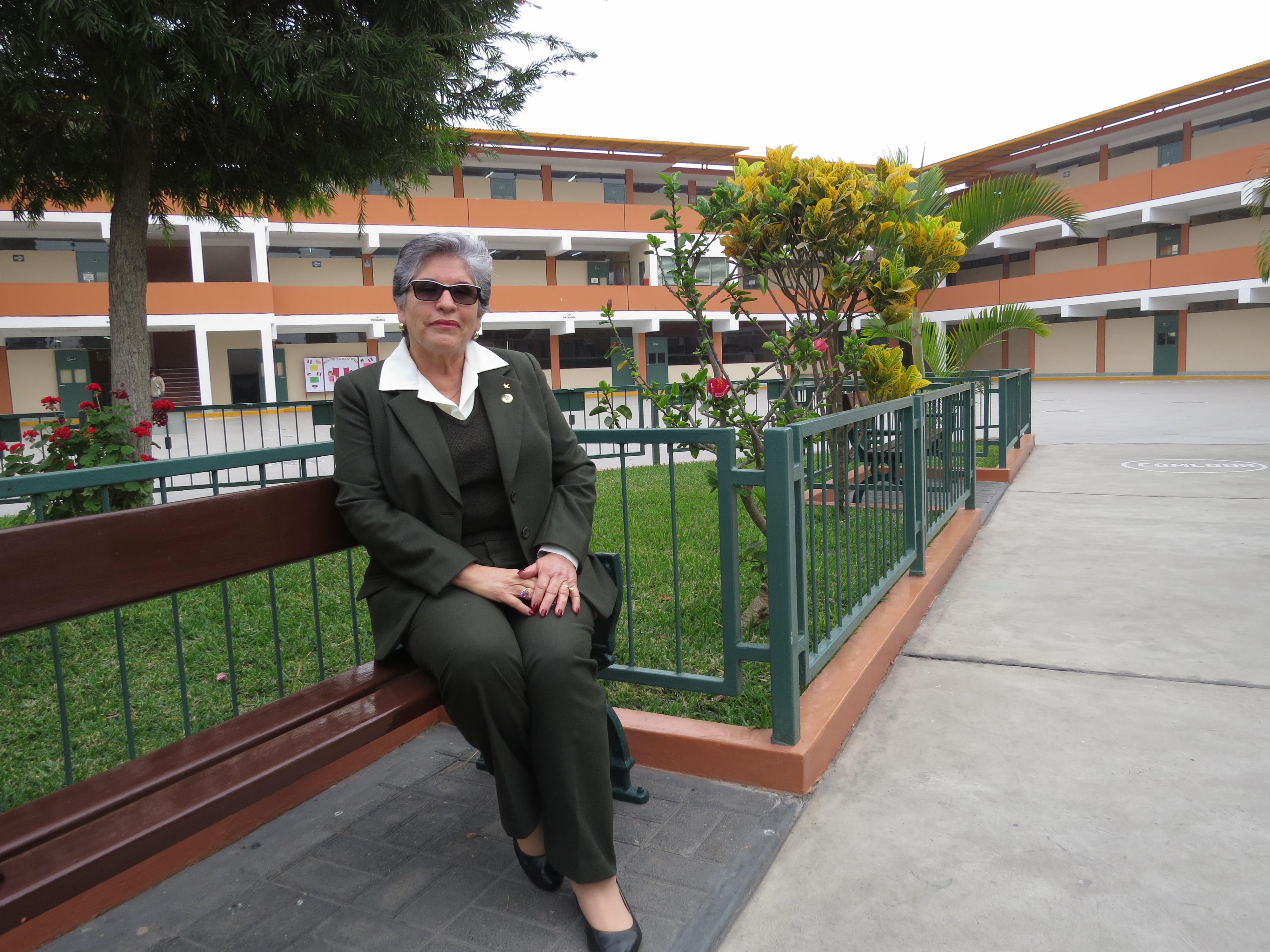 Colegio Santa Teresita (Surco)